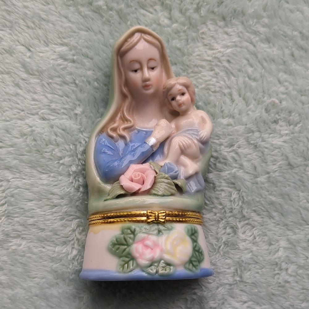 Mary and Baby Jesus Trinket Box Porcelain Vintage